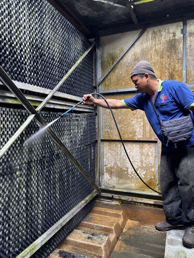 Cooling tower service and belt inspection, photo 5