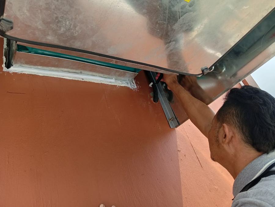 Duct work and ventilation fan installation, photo 4