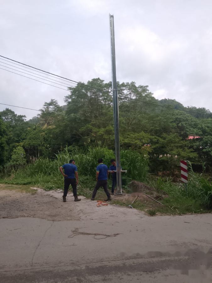 Solar lighting and flood warning system, photo 6